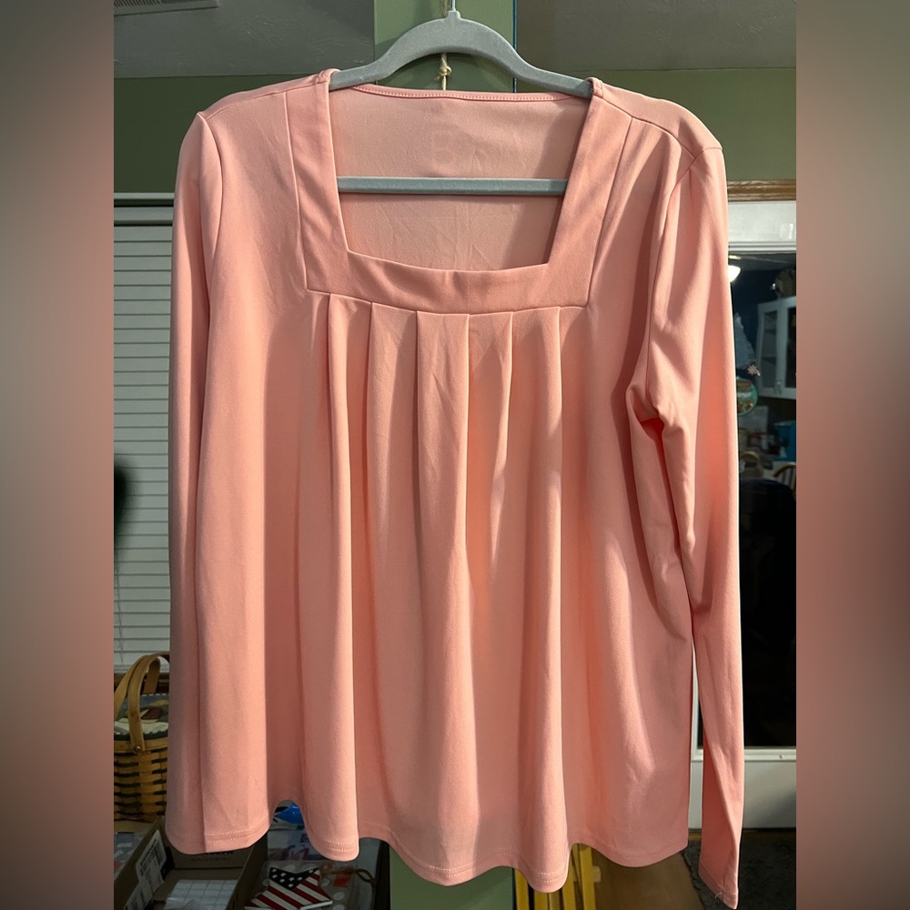 Women’s Top